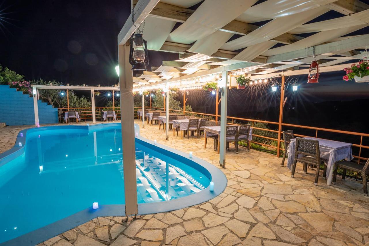 Hotel Panorama Himara Kültér fotó