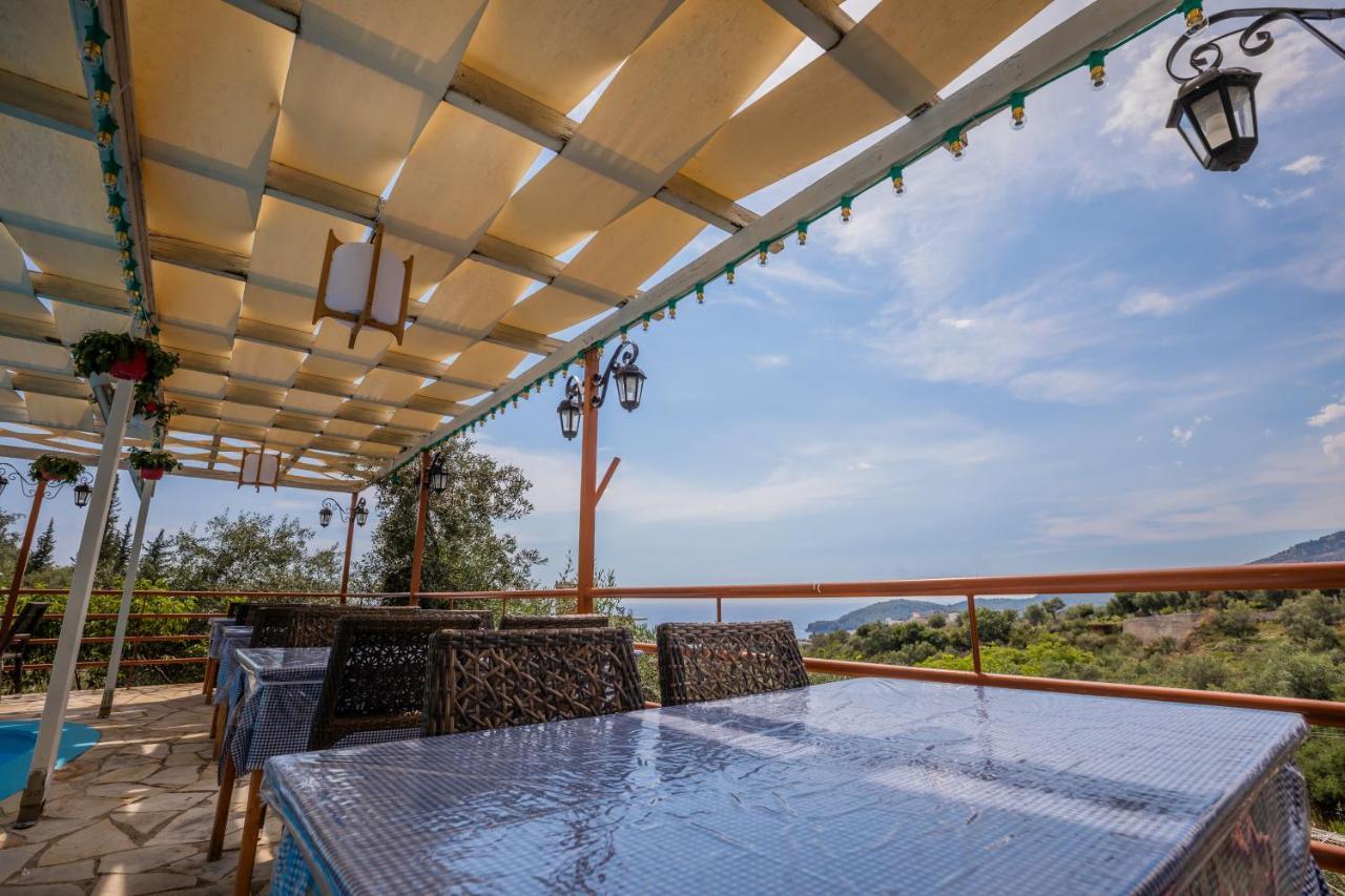 Hotel Panorama Himara Kültér fotó