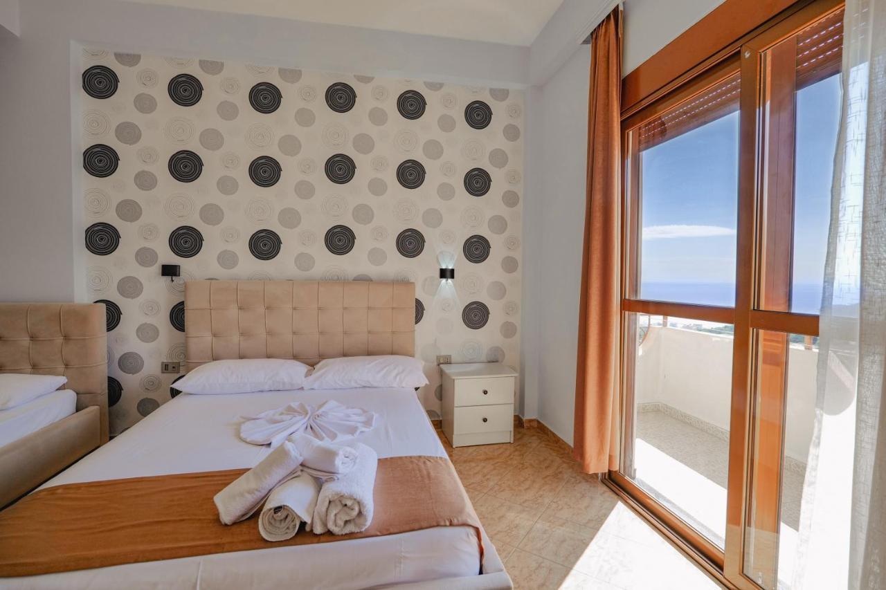 Hotel Panorama Himara Kültér fotó